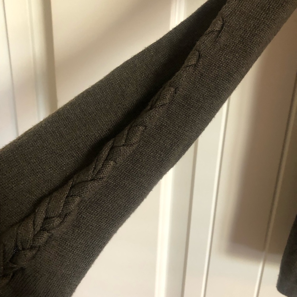 Sweater - Picture 2 of 3